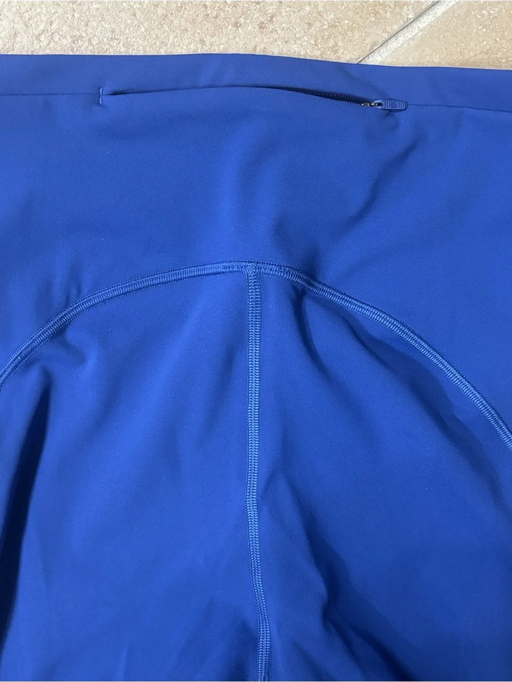 lululemon athletica lots pockets